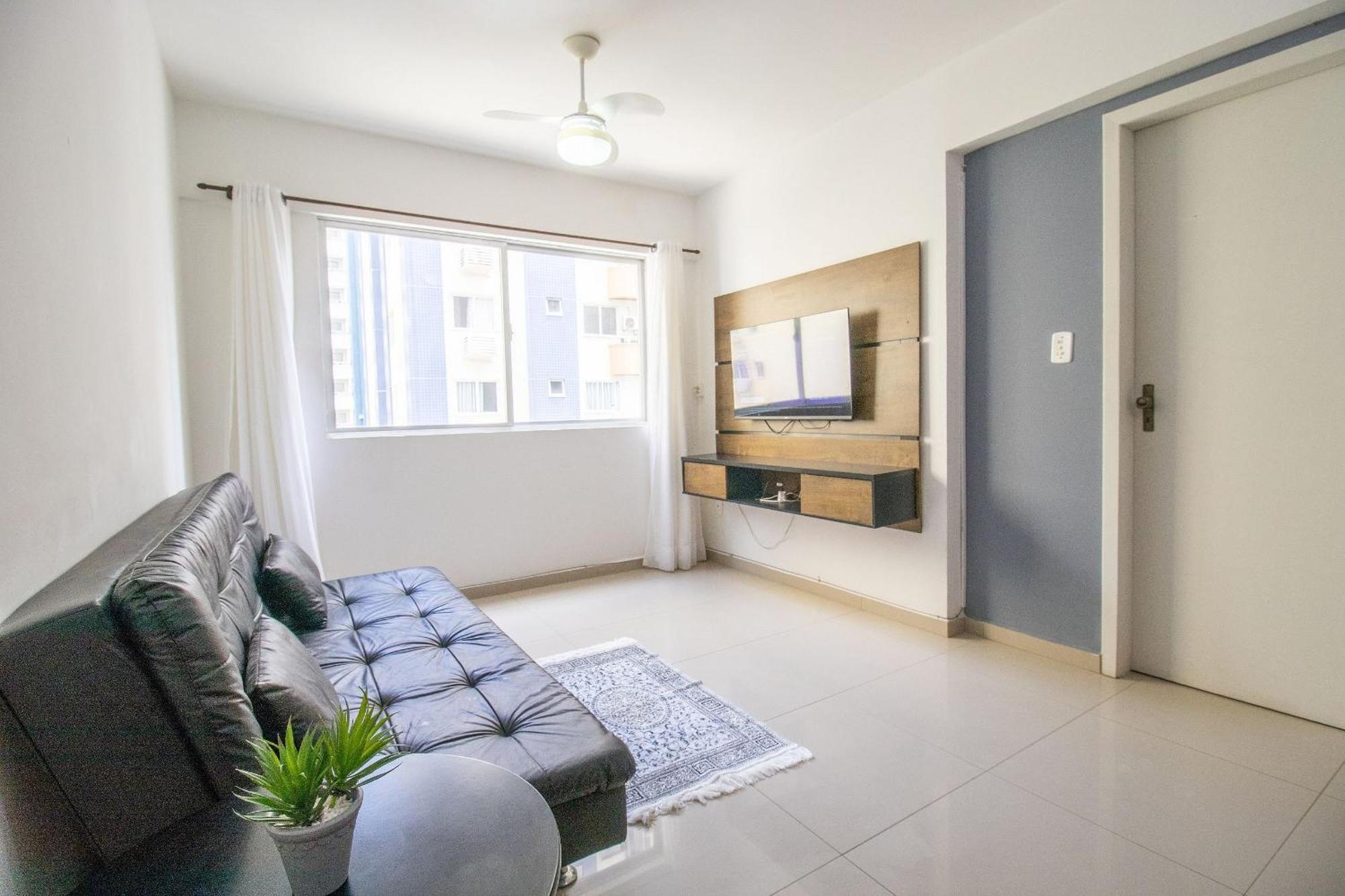 Vnz84a - Quadra Mar, 1 Dorm Climatizado, Tv Smart * Balneario Camboriu
