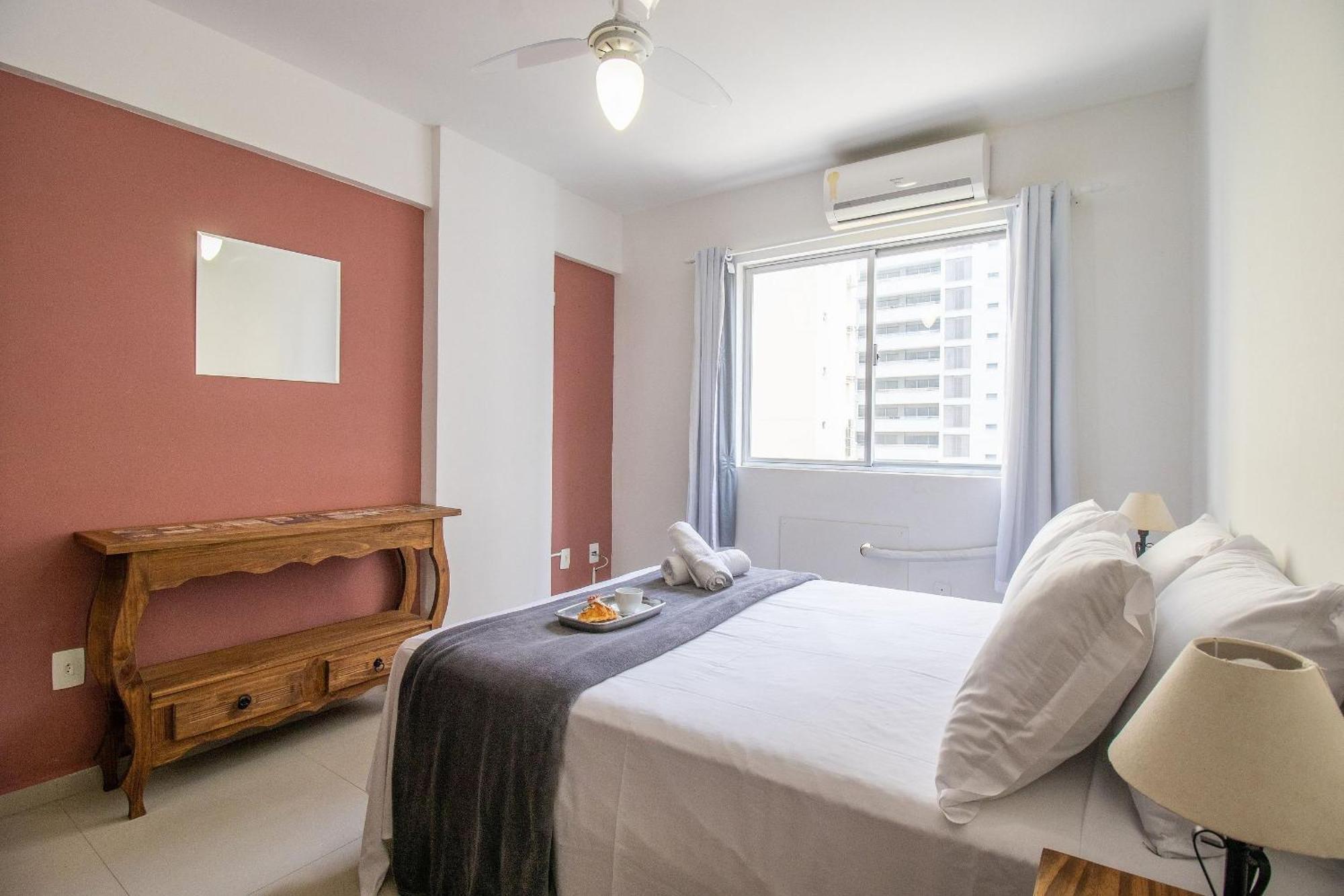 Apartamento Vnz84a - Quadra Mar, 1 Dorm Climatizado, Tv Smart Balneario Camboriu